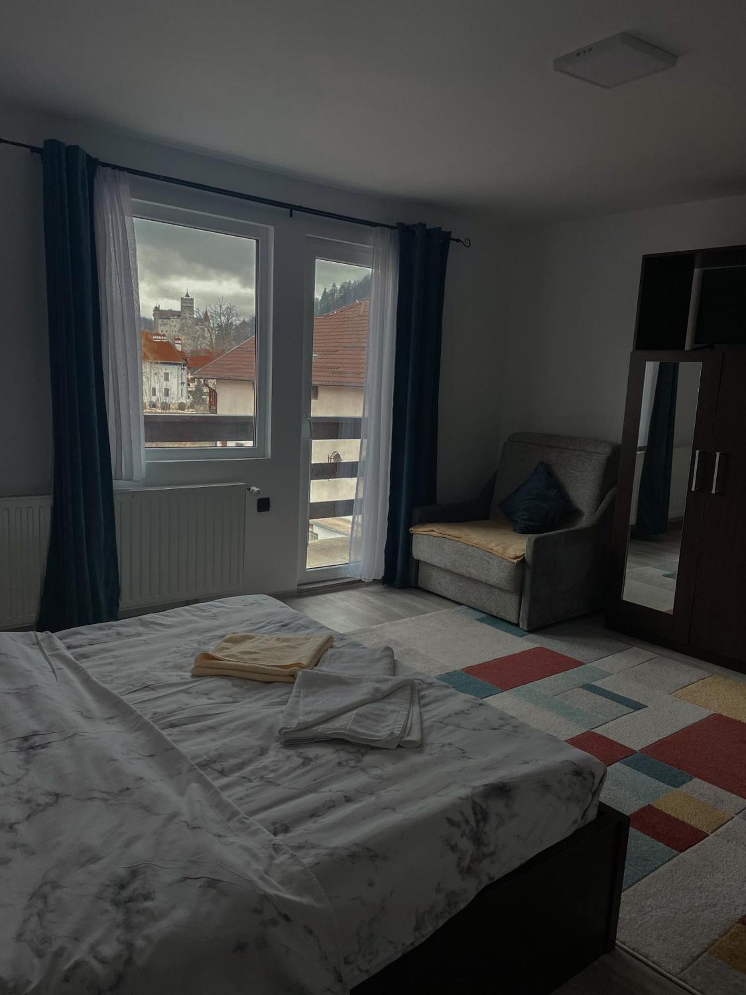 Apartamento Casuta Cu Dumbrava Bran  Exterior foto
