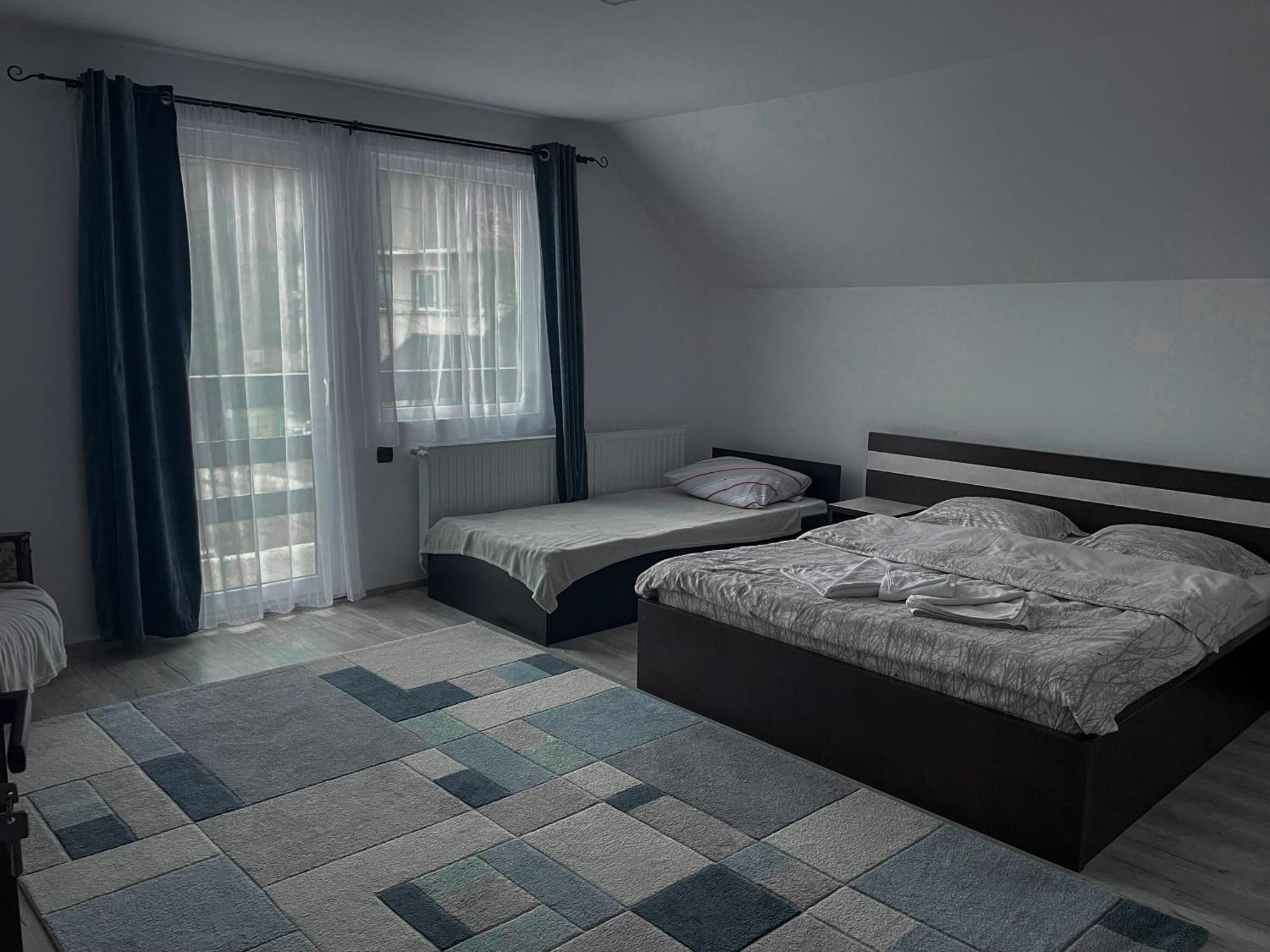 Apartamento Casuta Cu Dumbrava Bran  Exterior foto