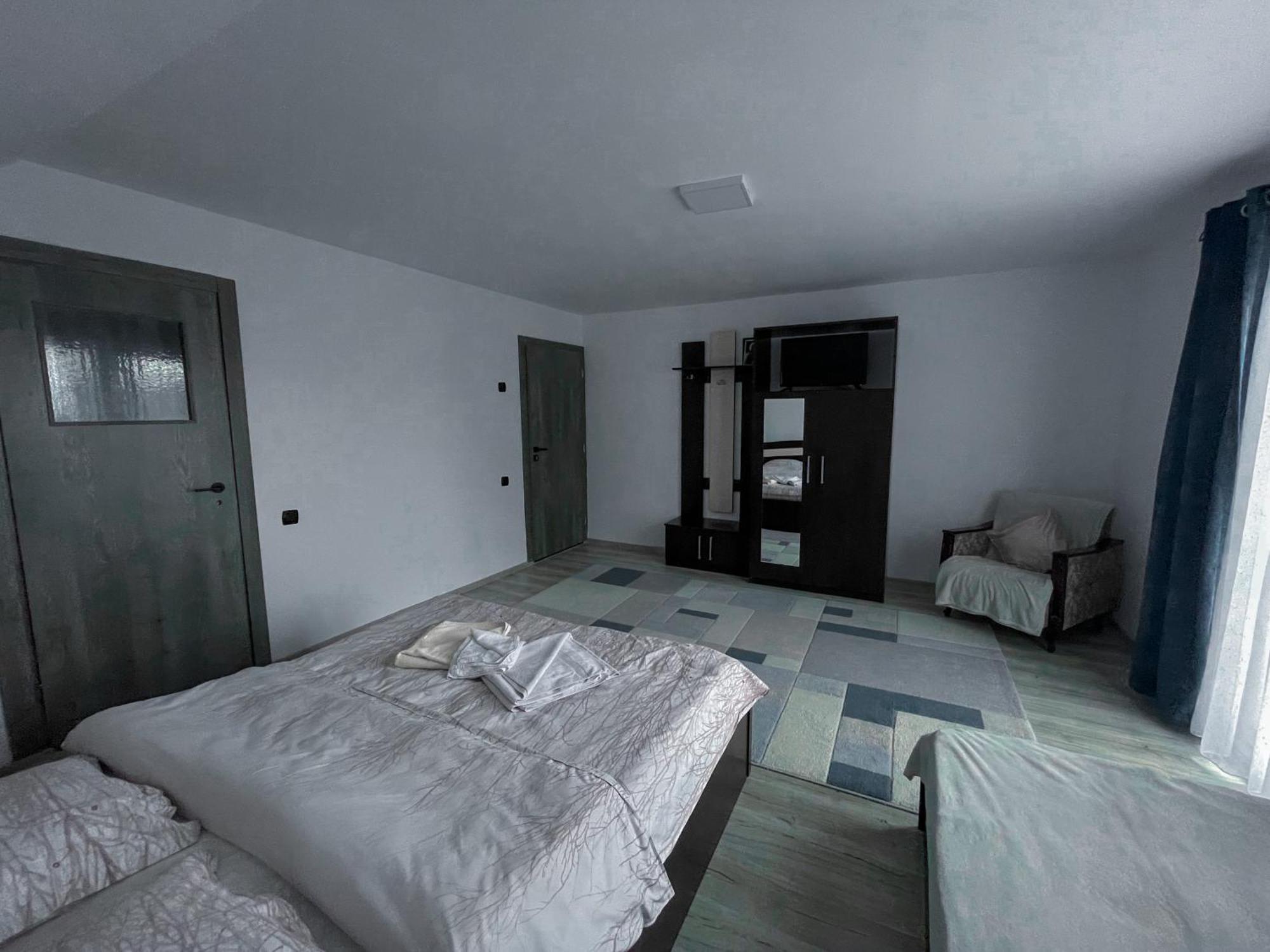 Apartamento Casuta Cu Dumbrava Bran  Exterior foto