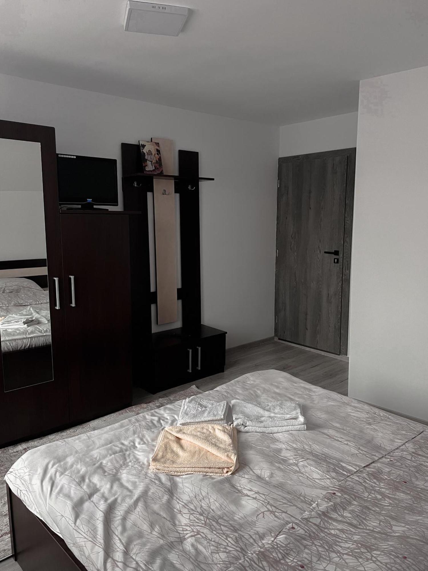 Apartamento Casuta Cu Dumbrava Bran  Exterior foto